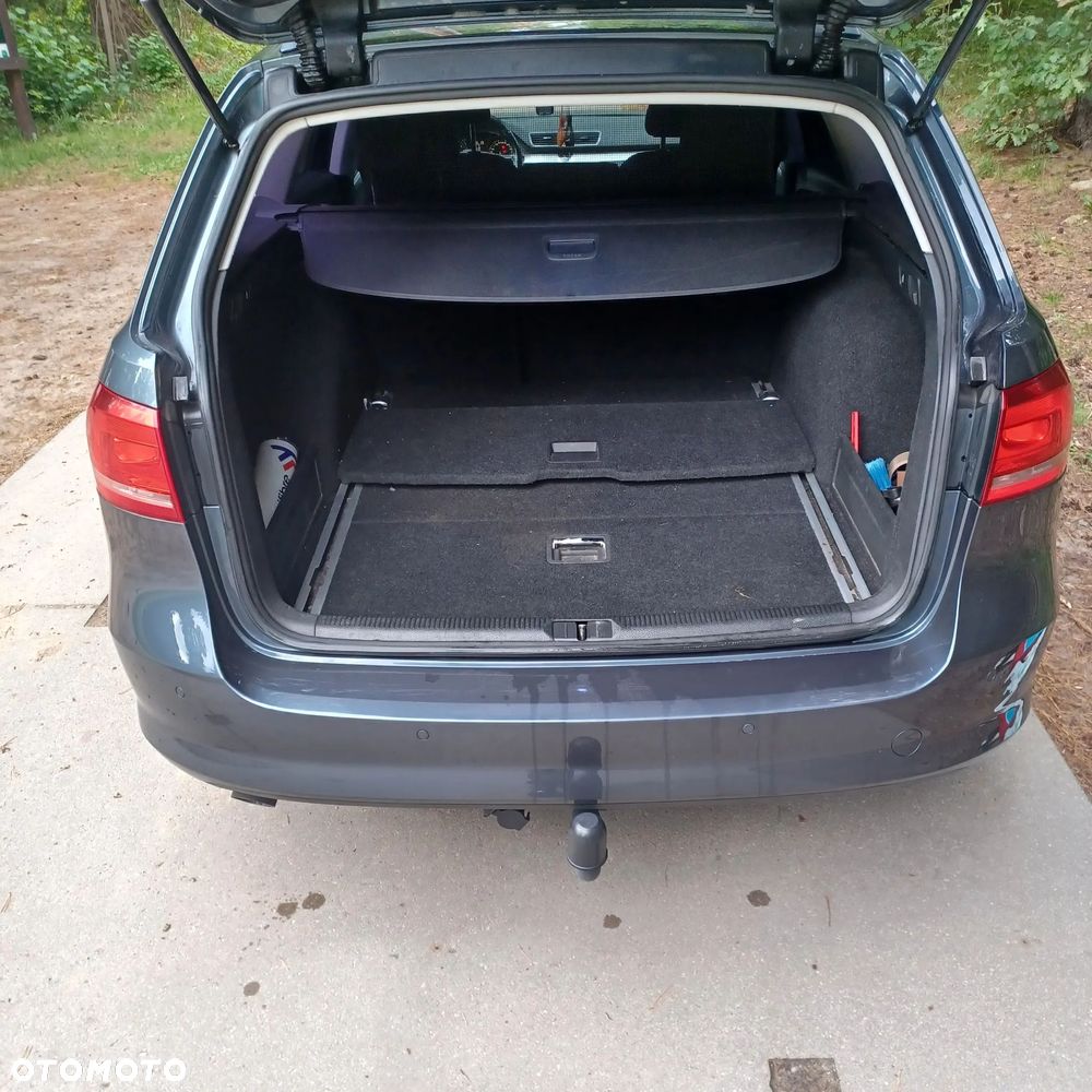 Volkswagen Passat 1.6 TDI Trendline - 14