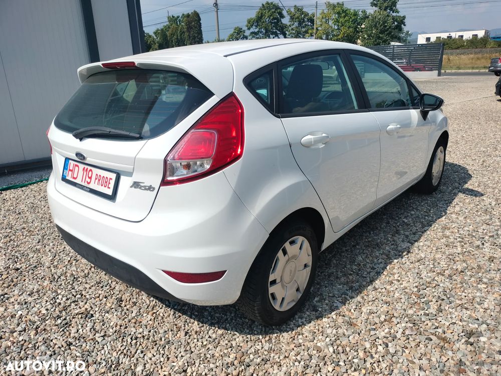 Ford Fiesta - 20