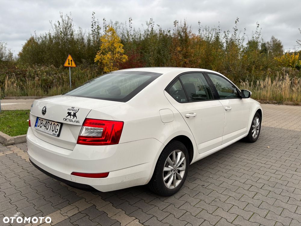 Skoda Octavia 1.6 TDI Ambition - 5