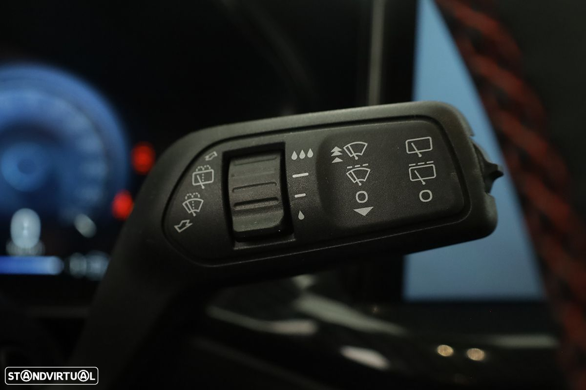 Ford Focus 1.0 EcoBoost MHEV ST-Line X Aut. - 17