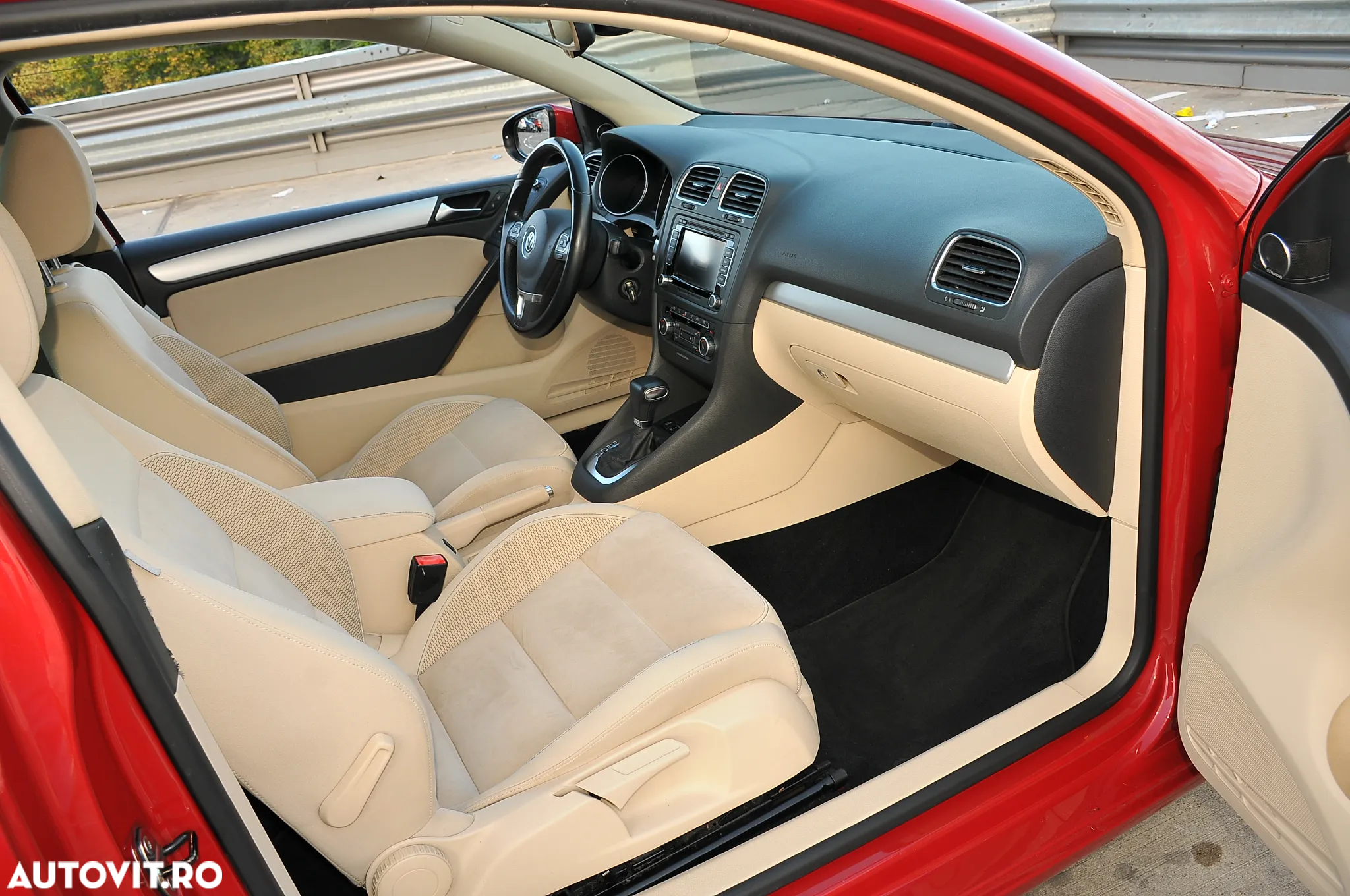 Volkswagen Golf 1.4 TSI DSG Highline - 13