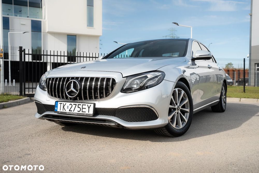 Mercedes-Benz E-Class 2019 photo 4