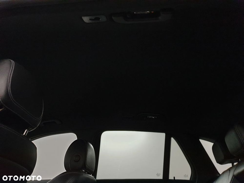 Mercedes-Benz GLC 300 de 4Matic 9G-TRONIC AMG Line Plus - 30