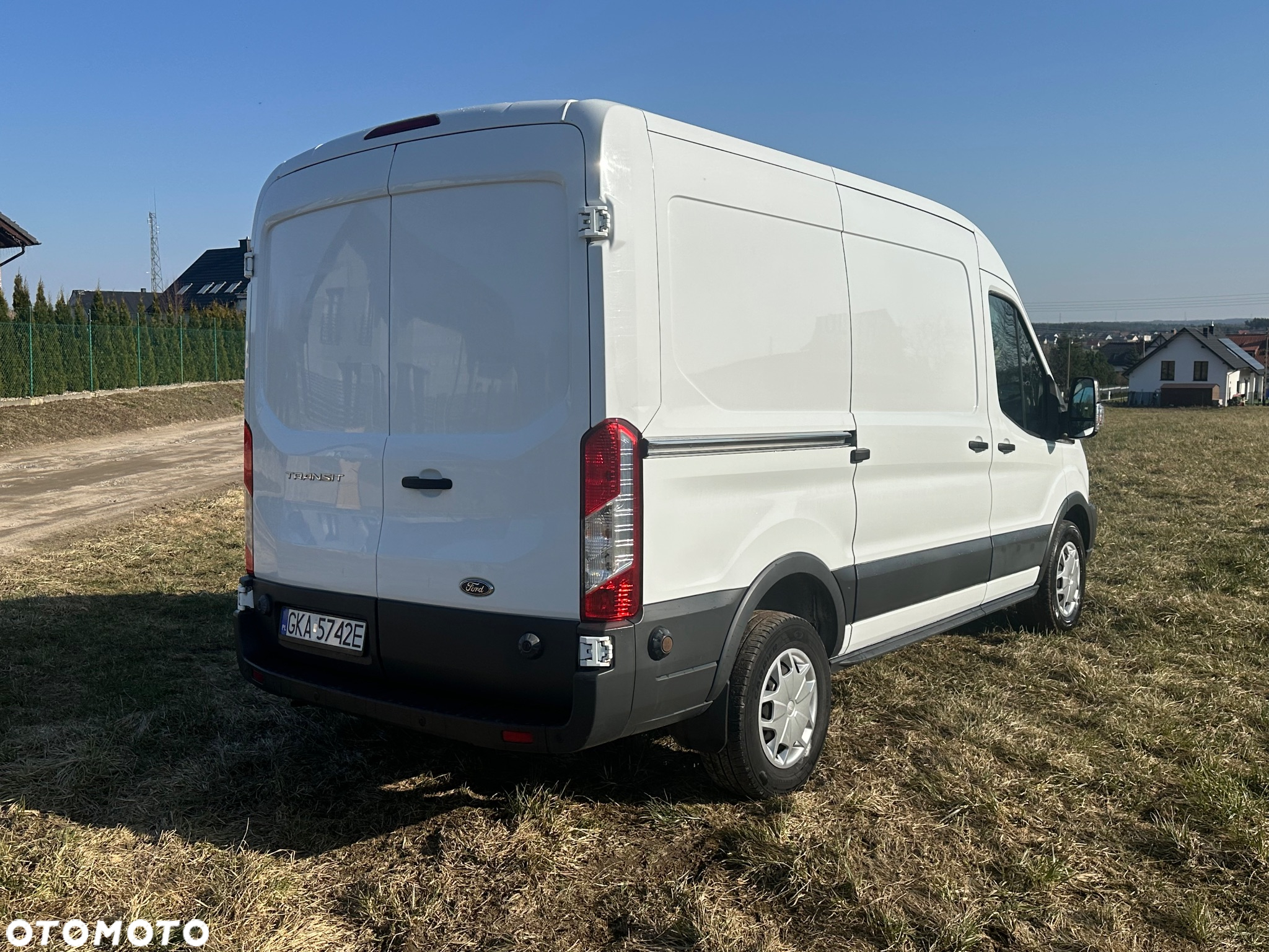 Ford Transit - 4