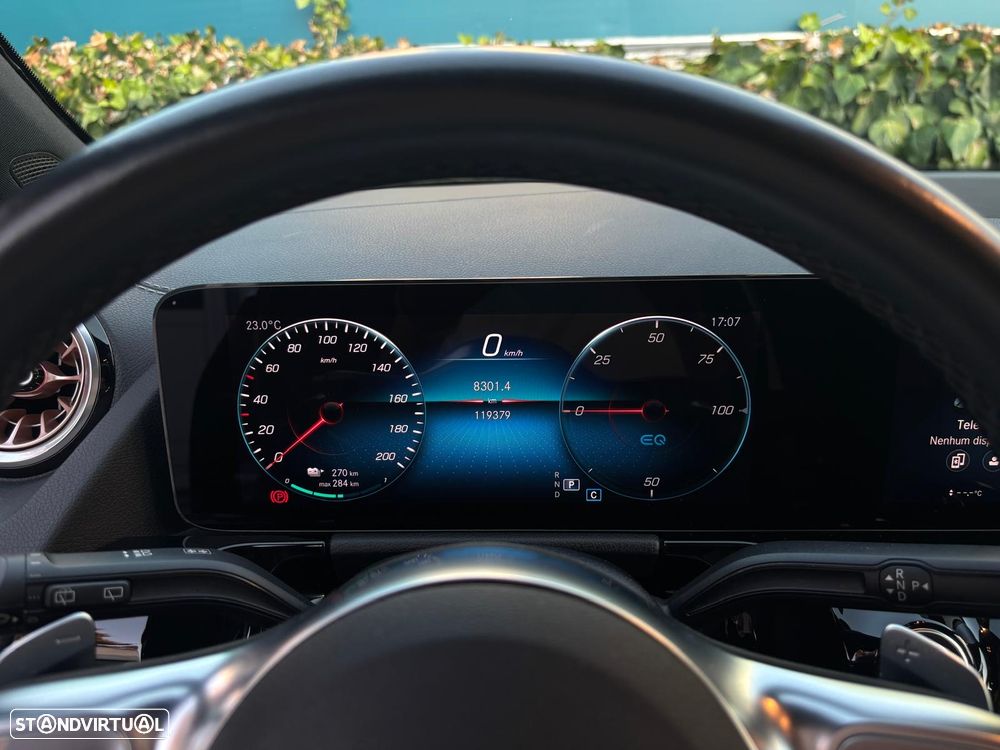Mercedes-Benz EQA 250+ - 12