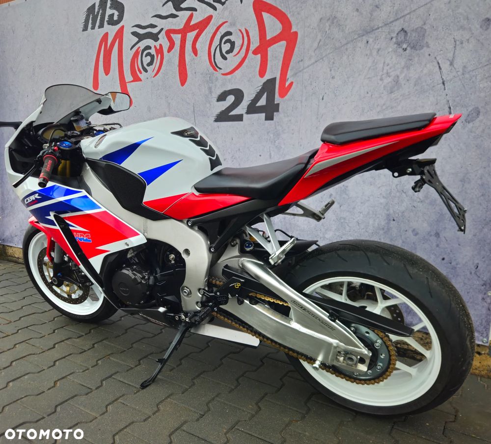 Honda CBR - 7