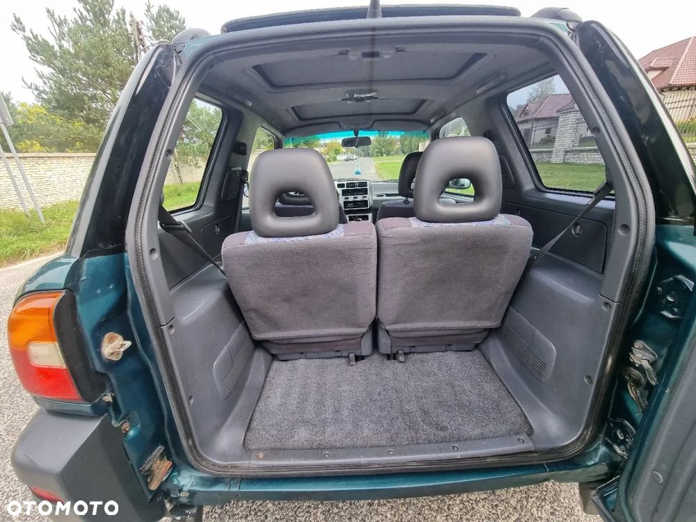 Toyota RAV4 2.0 GLi - 15