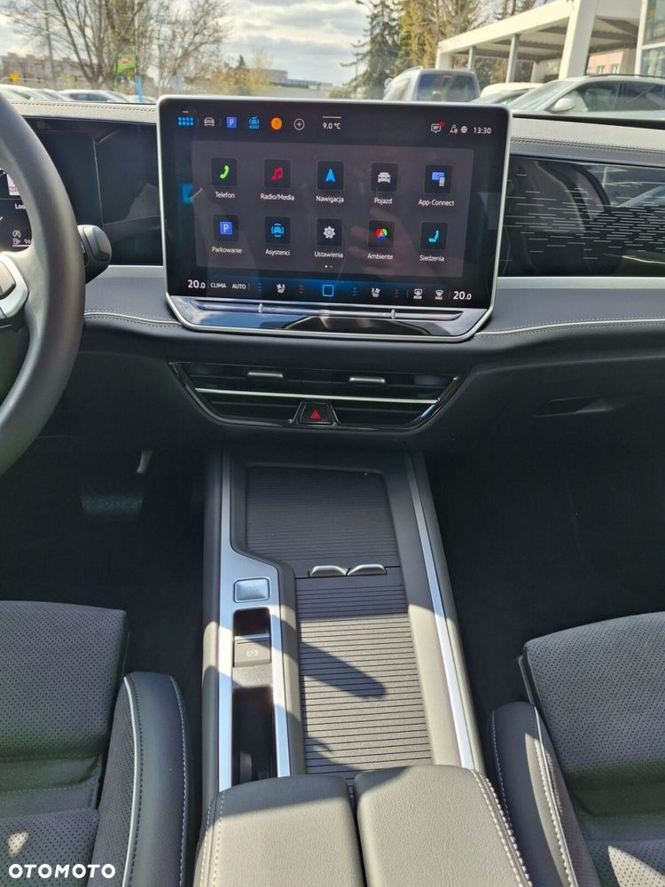 Volkswagen Passat - 26