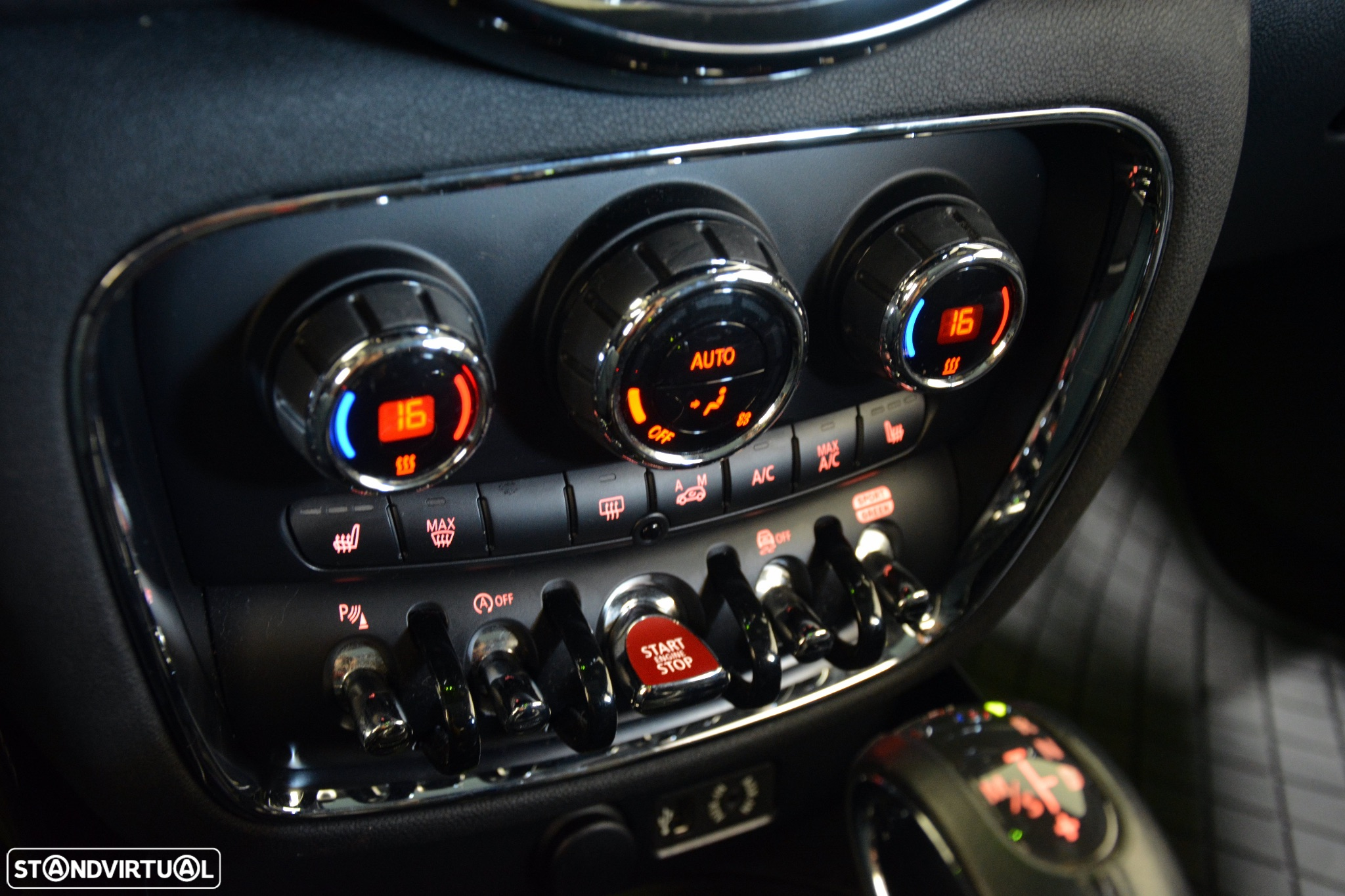 MINI Clubman Cooper D Aut. JCW - 22