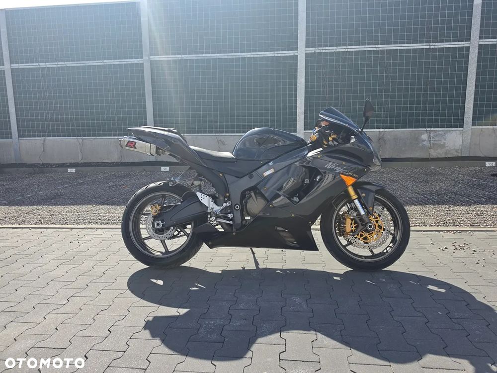 Kawasaki ZXR - 1