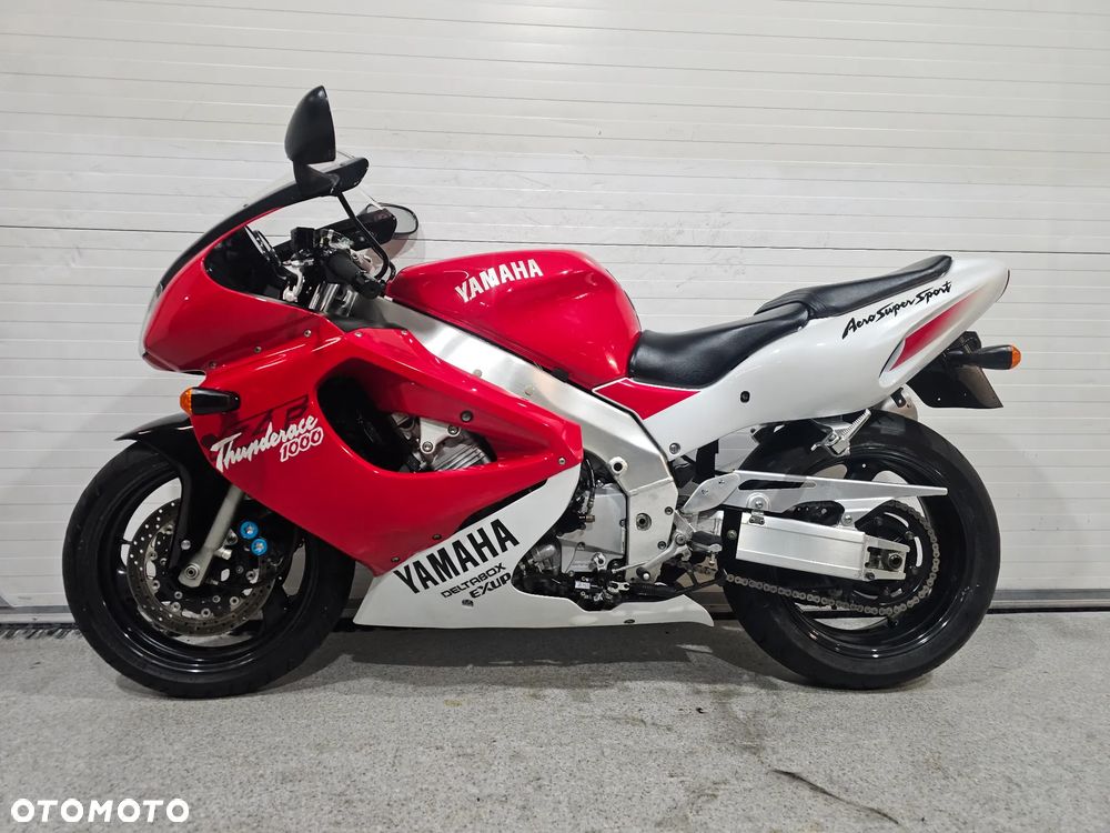 Yamaha YZF - 3