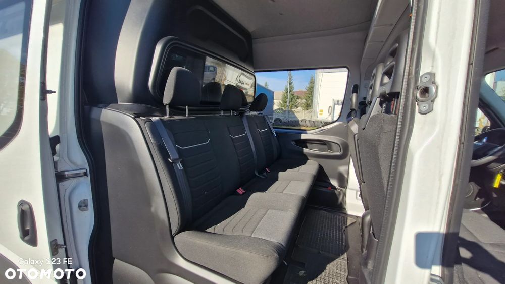Iveco IS35 - 18