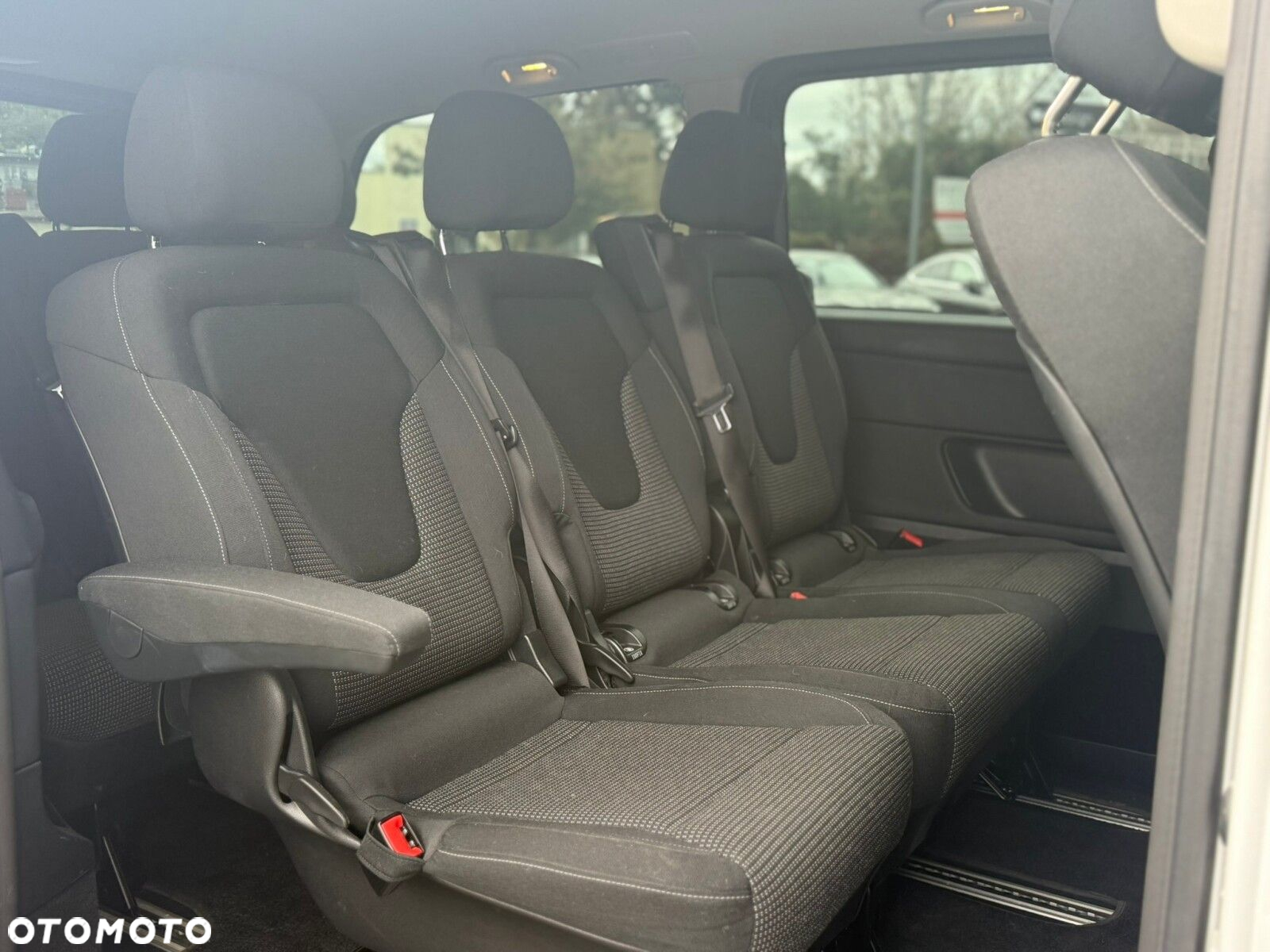 Mercedes-Benz Klasa V 250 d 9G-Tronic Style (d³ugi) - 10