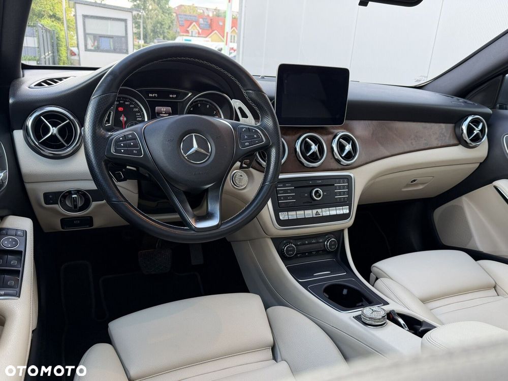 Mercedes-Benz GLA 250 4-Matic - 19