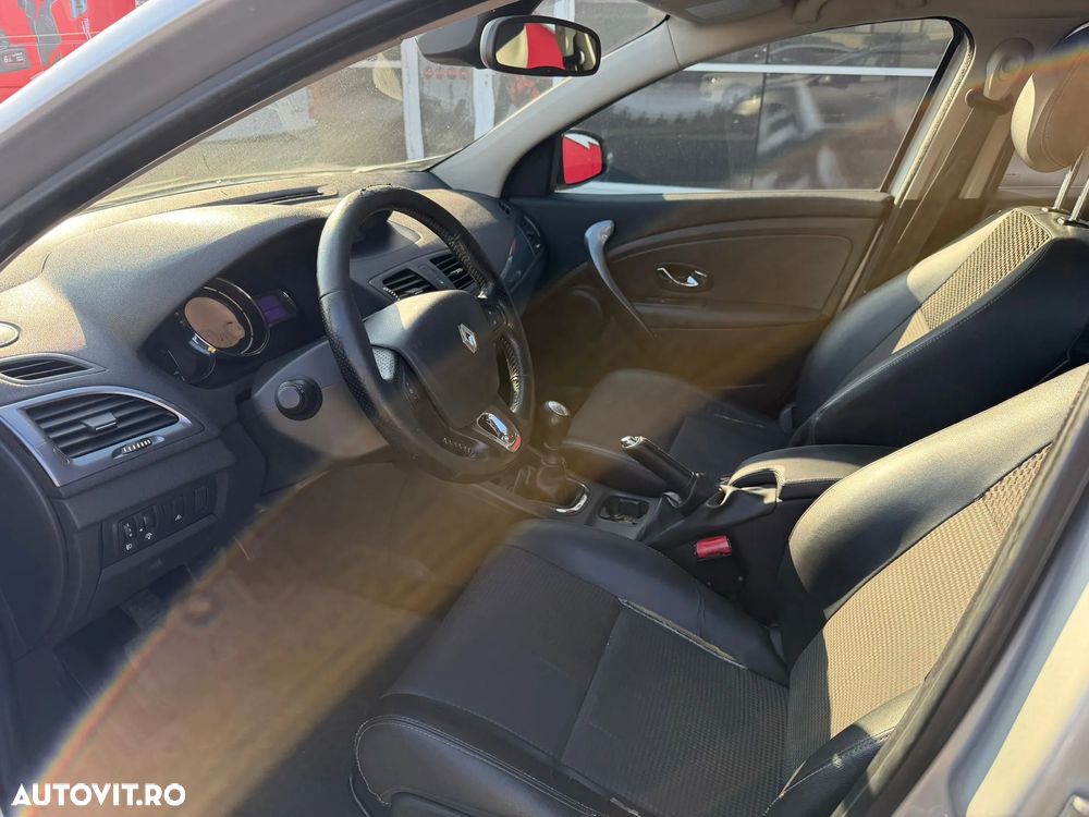 Renault Megane Sport Tourer 1.5 dCi Expression - 4