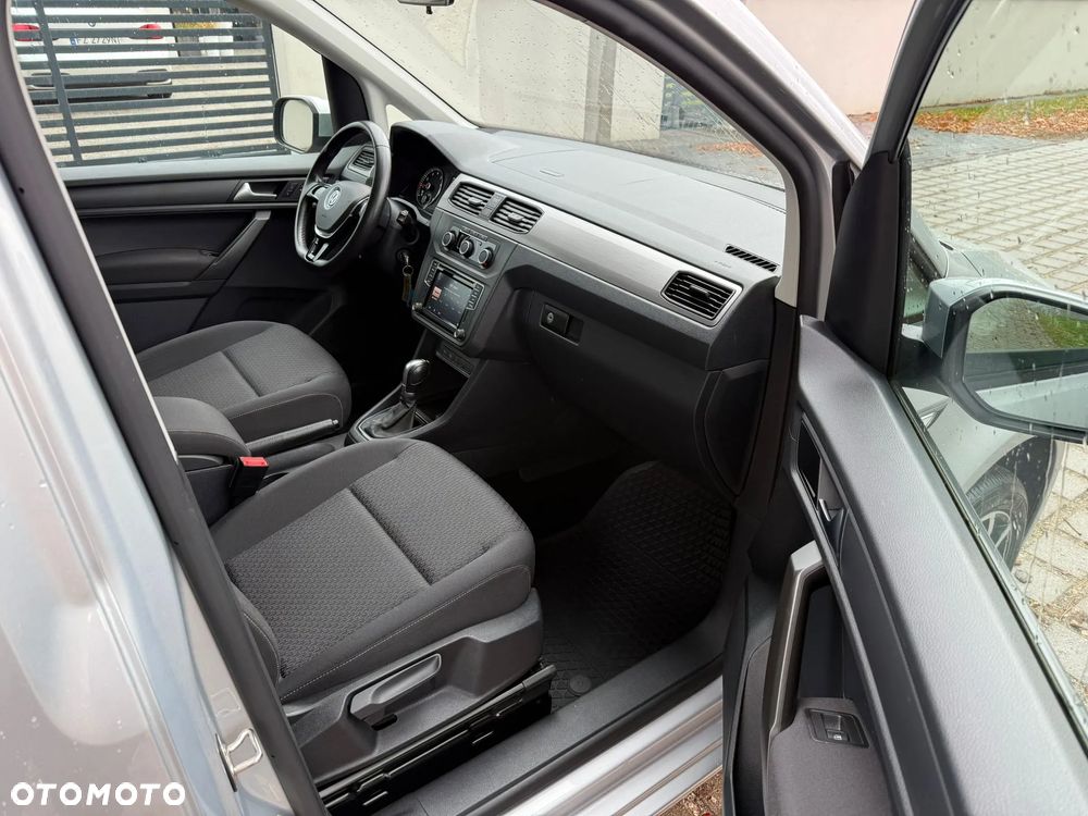 Volkswagen Caddy 1.4 TGI Trendline DSG - 12