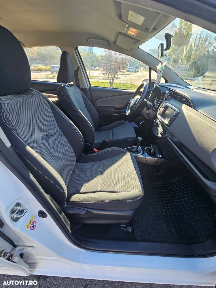 Toyota Yaris - 21