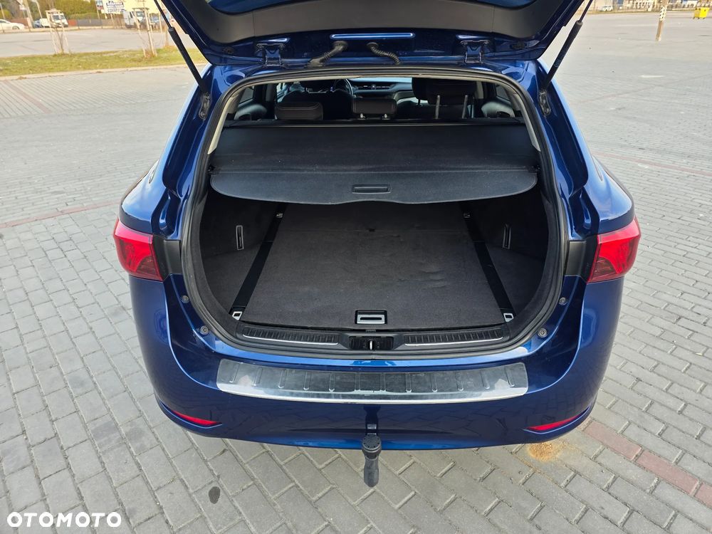 Toyota Avensis Touring Sports 1.8 Multidrive S Comfort - 22