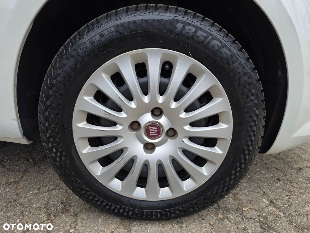 Fiat Punto Evo ver-1-4-16v-dynamic - 18
