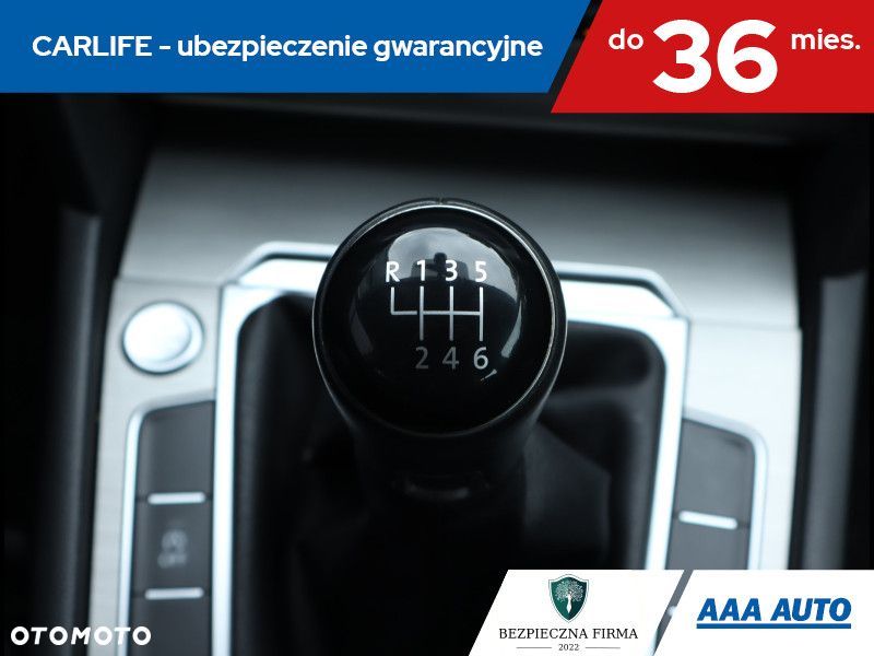 Volkswagen Passat - 18