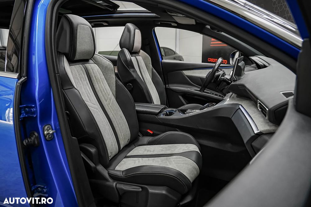 Peugeot 3008 Plug-In Hybrid 225 e-EAT8 GT - 10