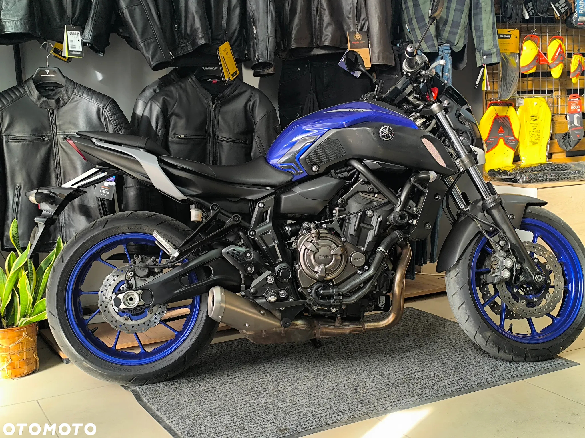 Yamaha MT - 14