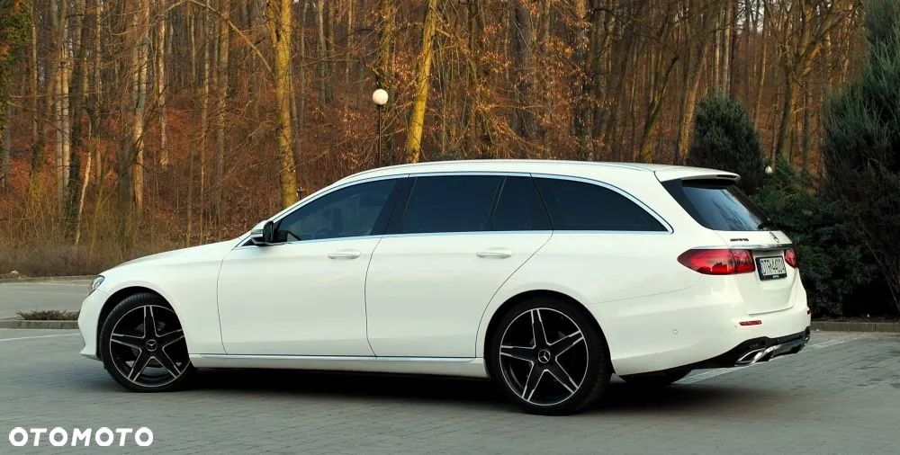 Mercedes-Benz Klasa E 220 d 9G-TRONIC - 27