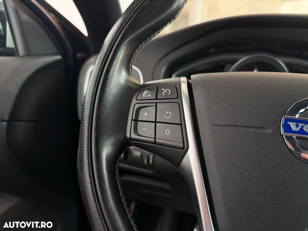 Volvo V40 D4 RDesign - 25