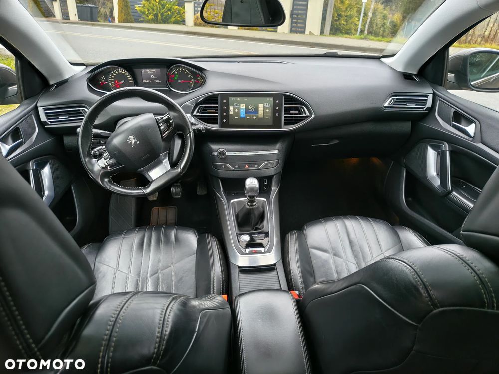 Peugeot 308 PureTech 130 GPF Stop & Start Allure - 7