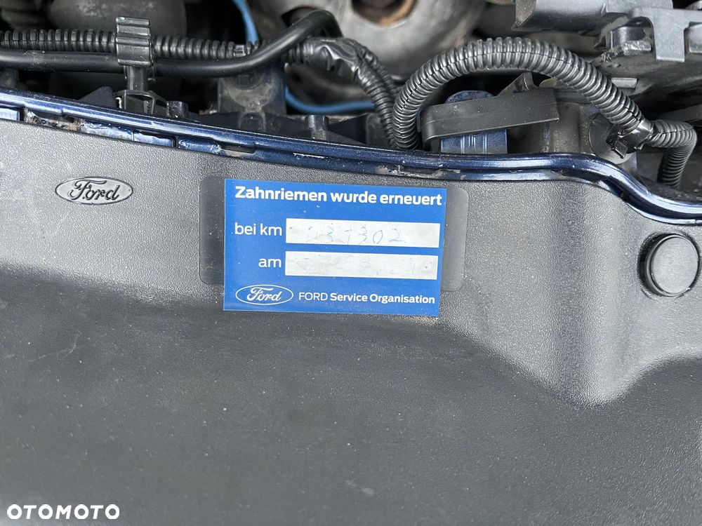 Ford C-MAX 1.6 TDCi Start-Stop-System SYNC Edition - 6
