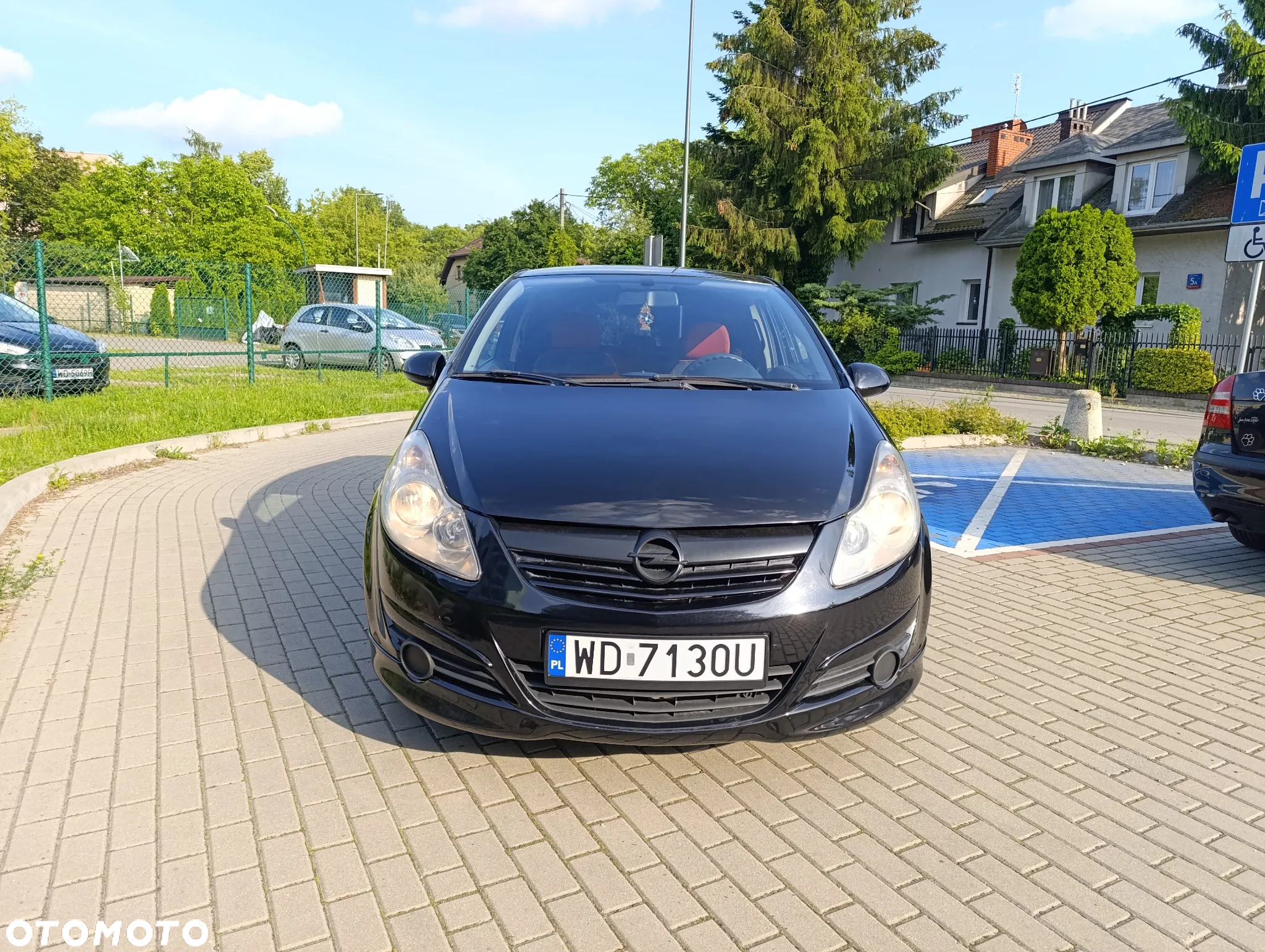 Opel Corsa 1.4 16V Sport - 8
