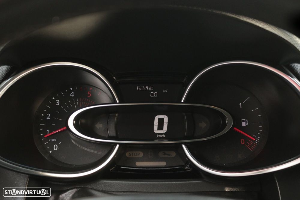 Renault Clio Sport Tourer 1.5 dCi Limited - 32