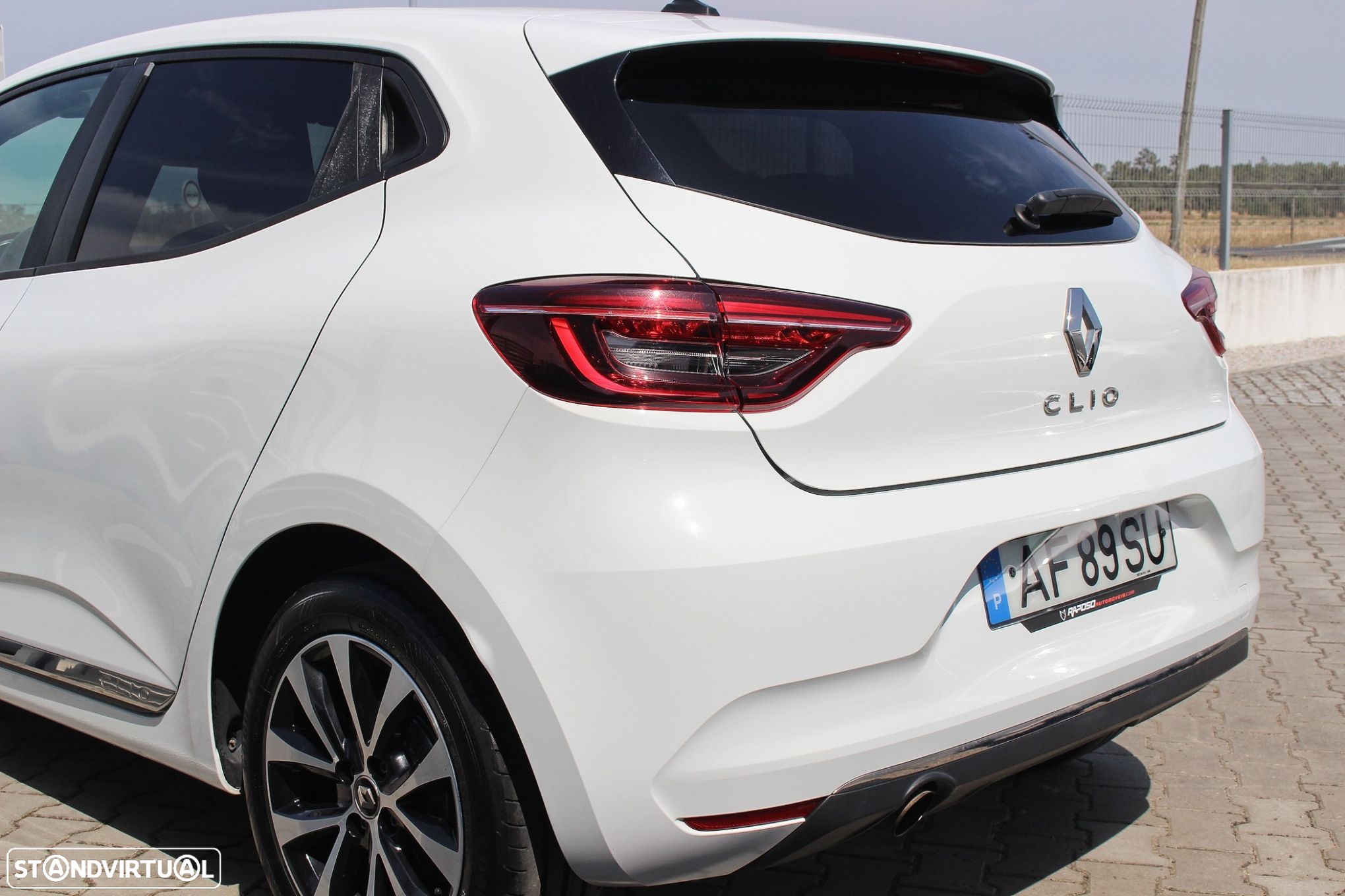 Renault Clio 1.5 Blue dCi Intens - 16
