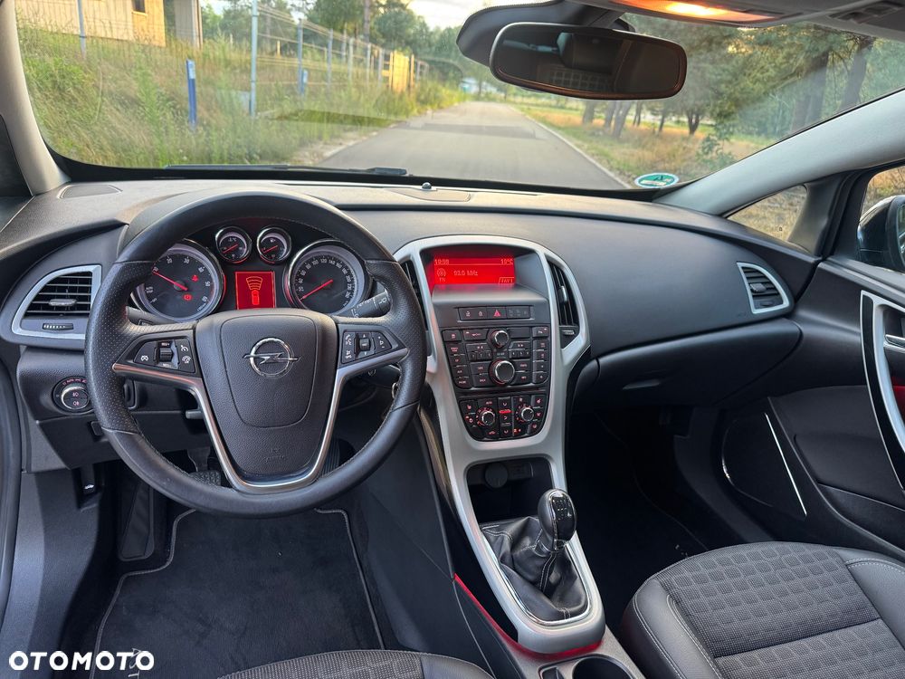 Opel Astra 2.0 CDTI ecoFLEX Start/Stop Edition - 9