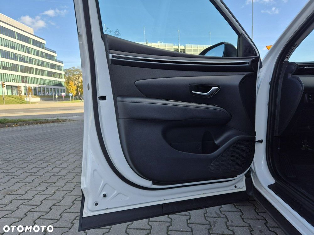 Hyundai Tucson 1.6 T-GDi HEV Smart 2WD - 31