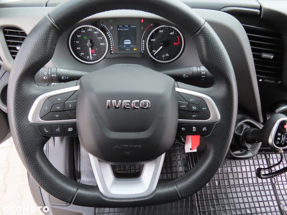 Iveco DAILY 50C18 Hi-Matic Firana Obustronna + Dach Suwany Skrzynia 6310 mm 12 Euro Palet Rozstaw Osi 4750 mm WZMACNIANY Full Opcja Wyposażenia Stan Wizualny I Techniczny NOWY Tak Jak Z Taśmy Produkcyjnej Gotowy Dostępny OKAZJA POLECAM - 36
