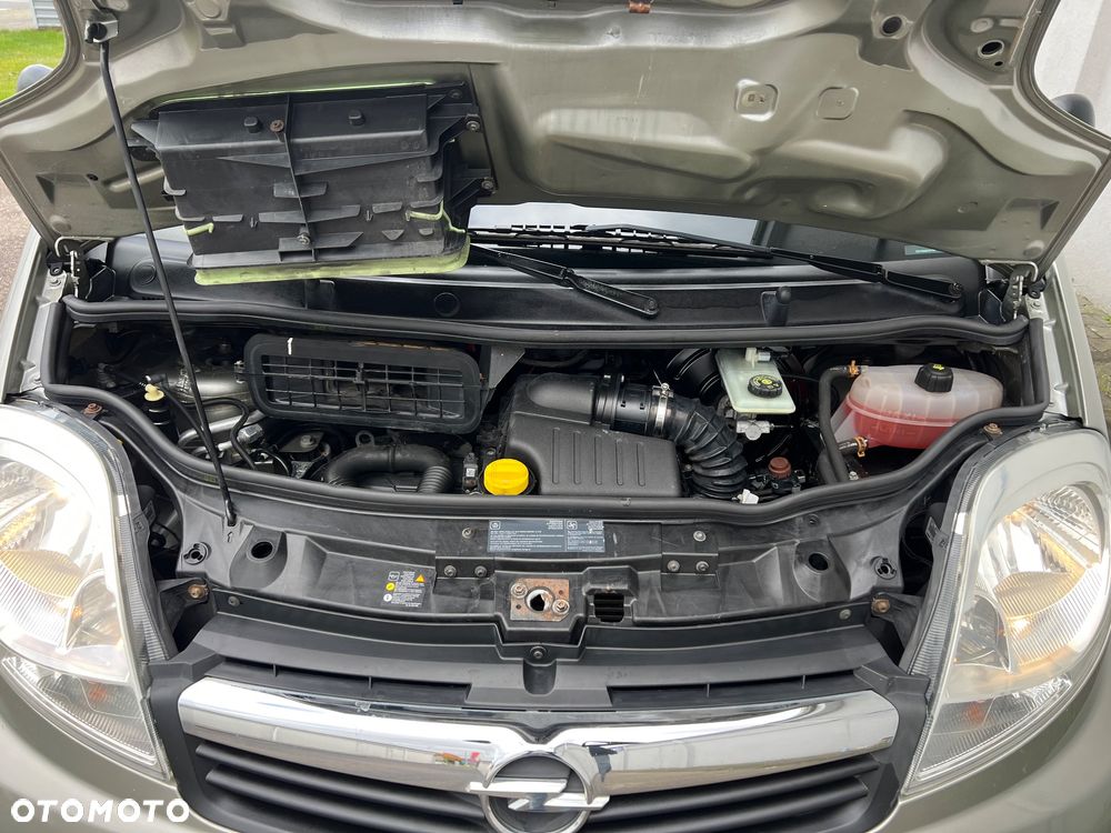 Opel VIVARO L2H1 LONG - 32