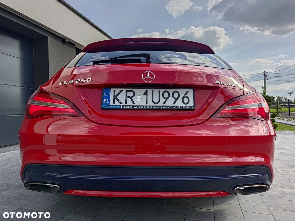 Mercedes-Benz CLA 250 4-Matic AMG Line - 5
