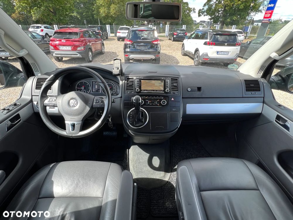 Volkswagen Multivan - 16