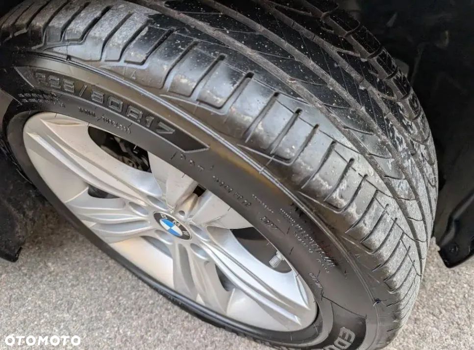 BMW Seria 3 330i GPF Sport Line Shadow - 24