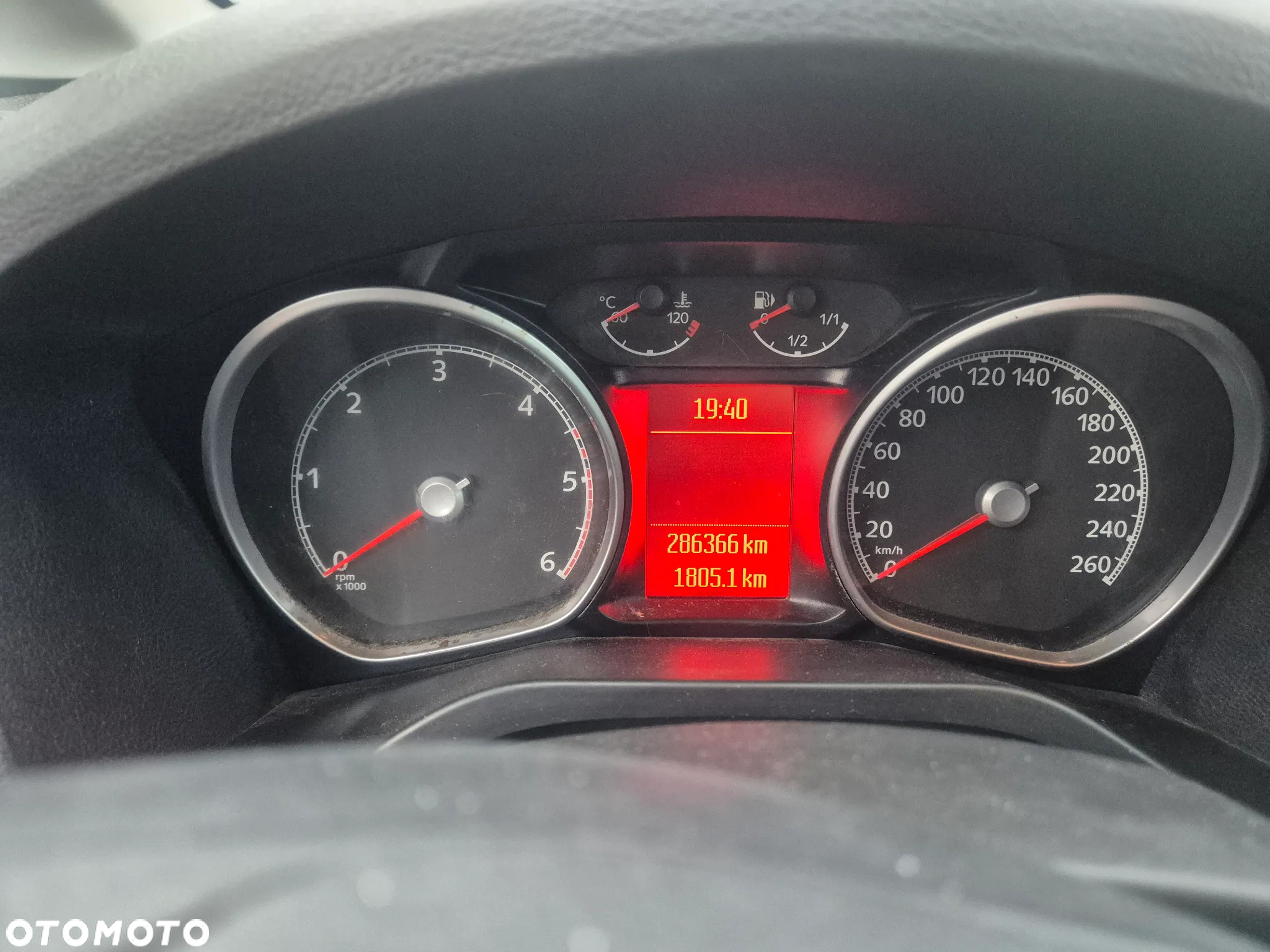 Ford Galaxy 2.0 TDCi Ghia - 6