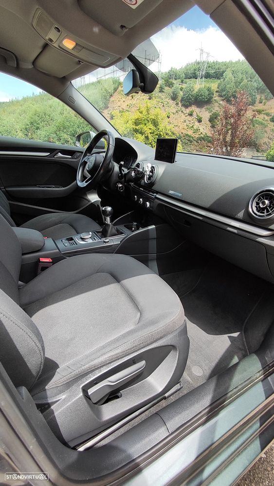 Audi A3 Sportback 1.6 TDI Sport - 11