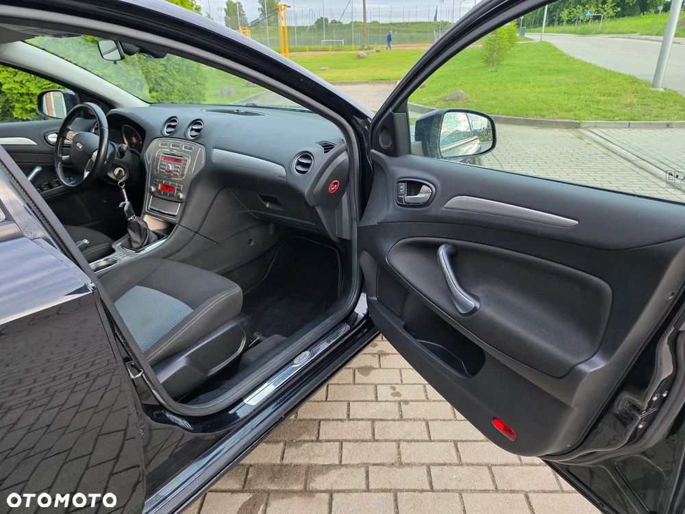 Ford Mondeo 1.6 Ti-VCT Trend - 22