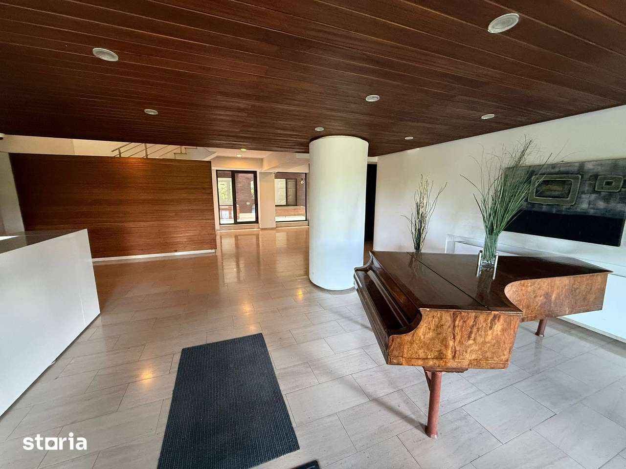 Apartament 3 camere in bloc linistit pe Str.Apicultori zona Baneasa — fotografia 1