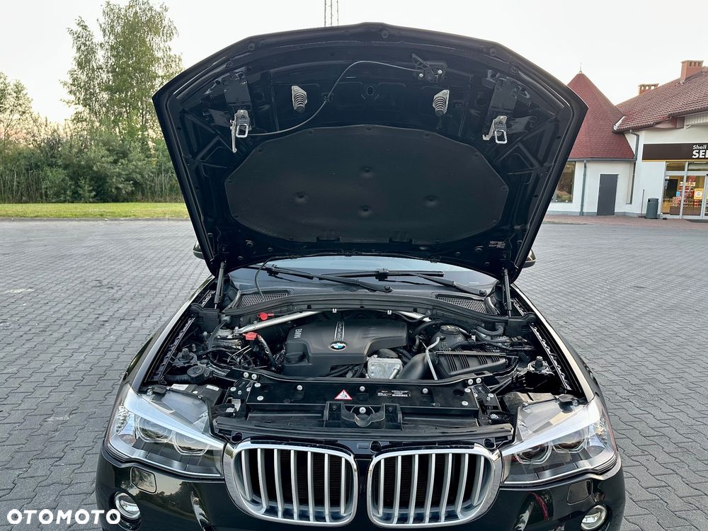 BMW X3 xDrive28i xLine - 28