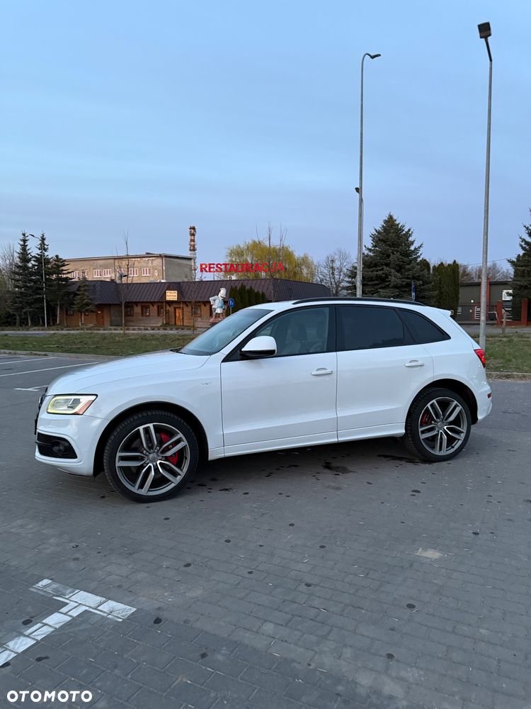 Audi SQ5 - 2
