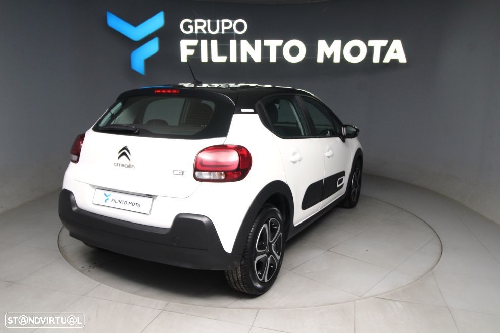 Citroën C3 1.2 PureTech Shine - 3
