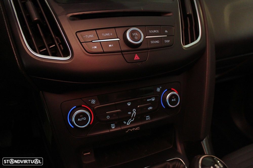 Ford Focus SW 1.5 TDCi Titanium - 22