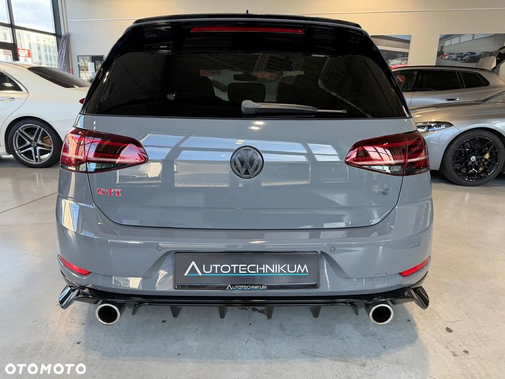 Volkswagen Golf GTI TCR 2.0 TSI OPF DSG - 23