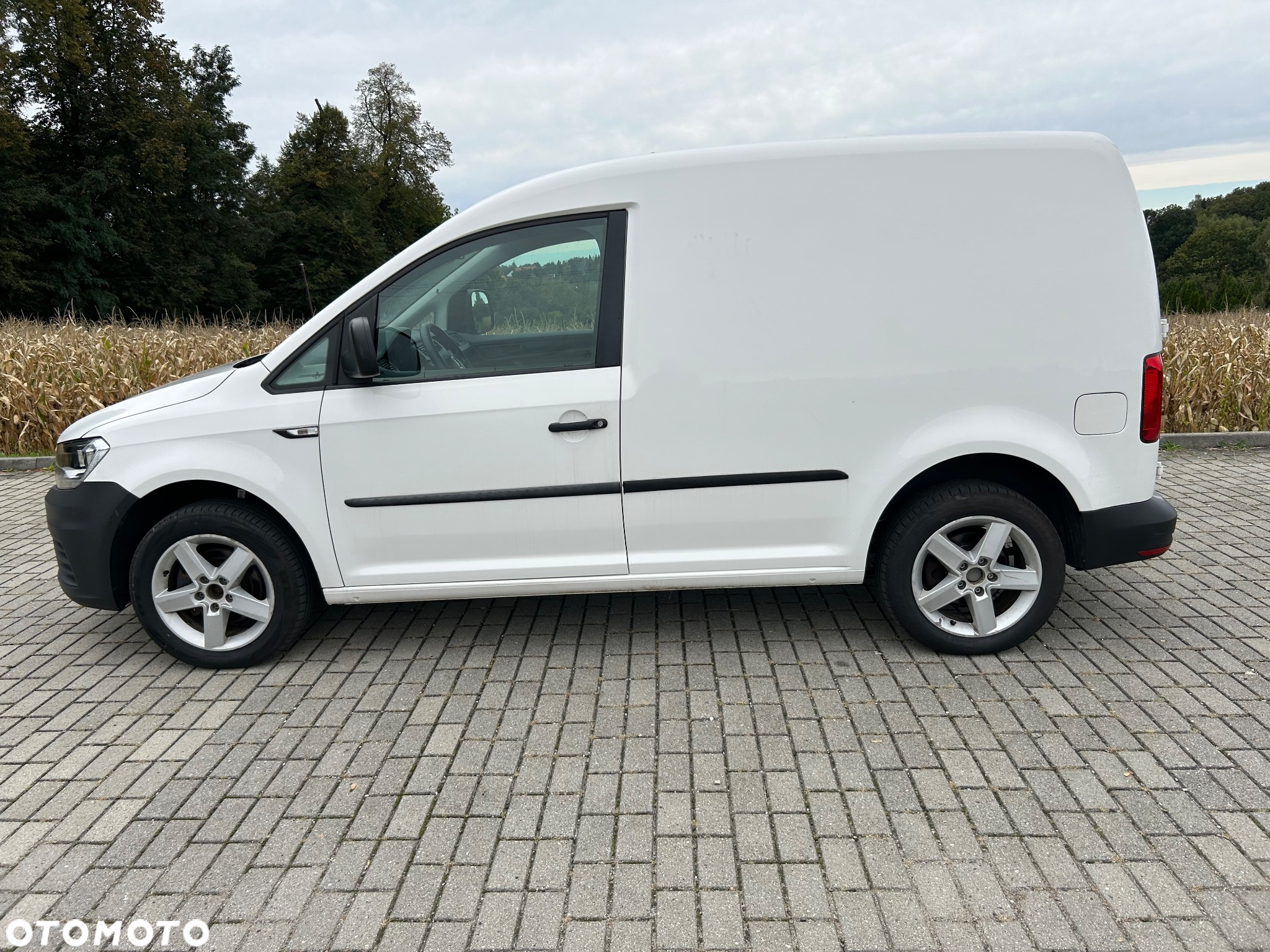 Volkswagen Caddy - 5